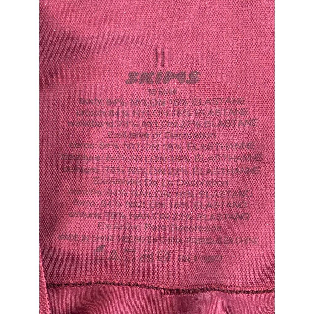 SKIMS Soft Smoothing Seamless Short Deep Berry Women's M Shapewear Shorts NWT - Picture 3 of 7